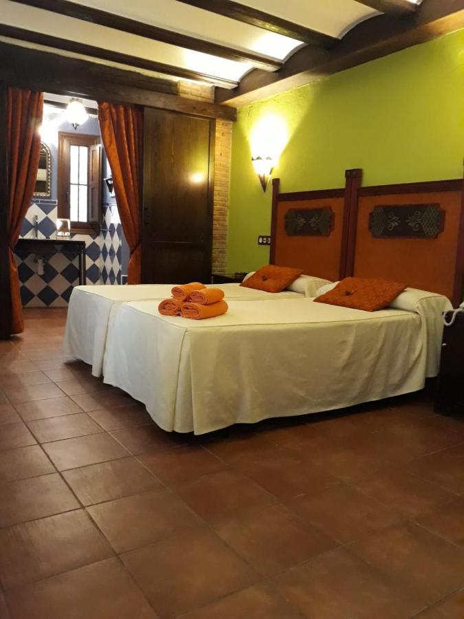Hotel La Realda 헤아데알바라씬 외부 사진