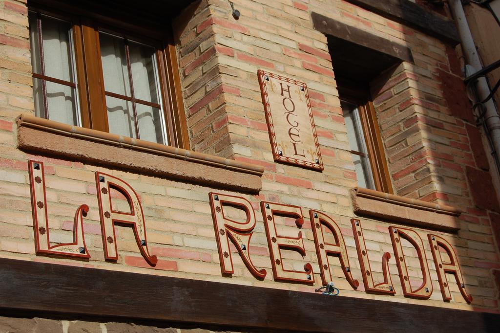 Hotel La Realda 헤아데알바라씬 외부 사진