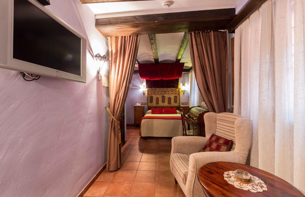 Hotel La Realda 헤아데알바라씬 외부 사진